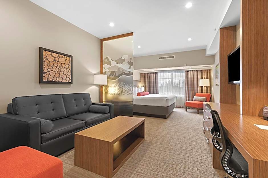 Mountain View Inn & Suites