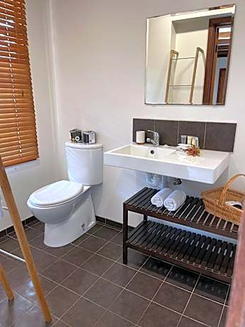 Basic Double Room