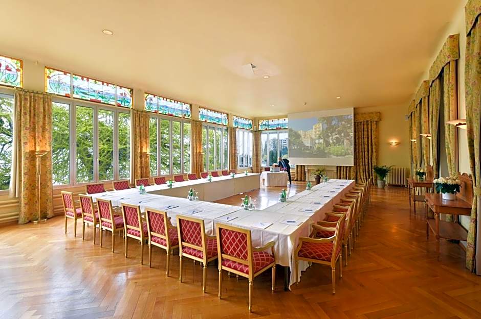 Golf Hotel René Capt