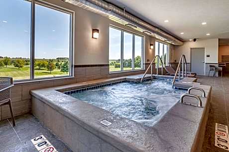 Sleep Inn & Suites Lancaster-Platteville