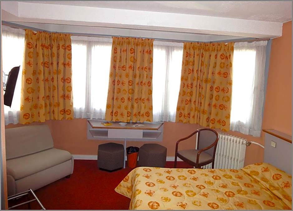 Picardy Hotel-Gare du Nord