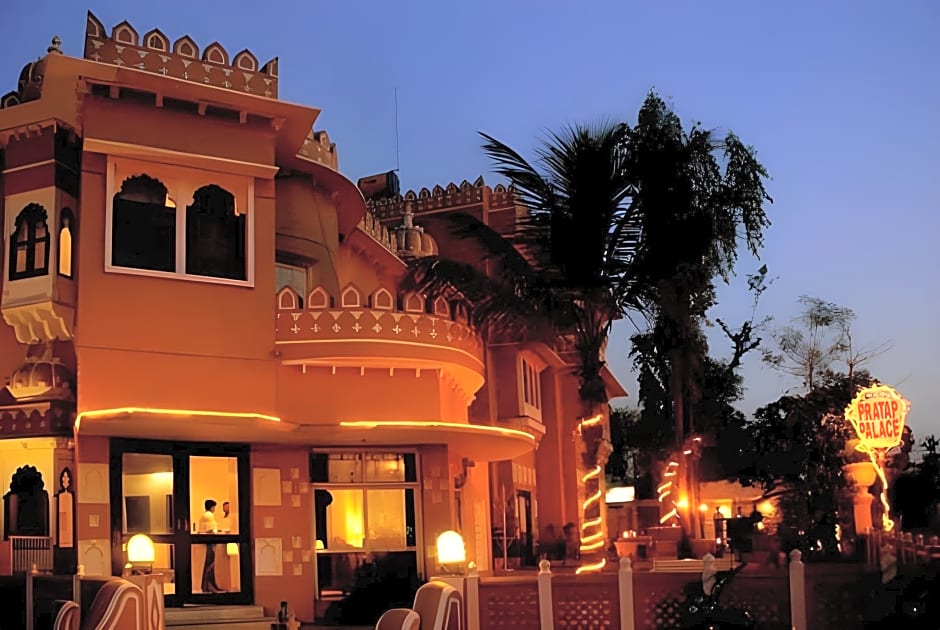 Hotel Pratap Palace