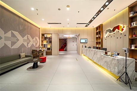 Borrman Hotel Heyuan Wanlvhu Railway Station