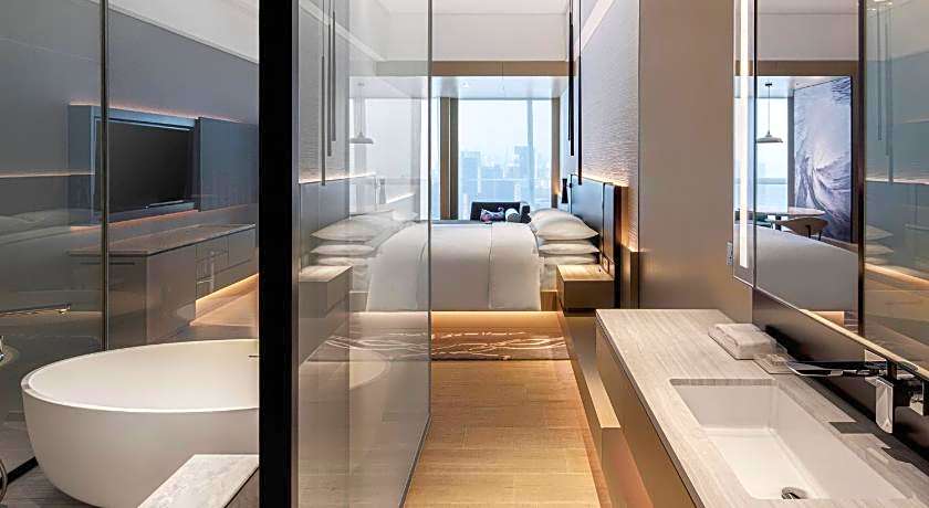 Renaissance Shenzhen Bay Hotel
