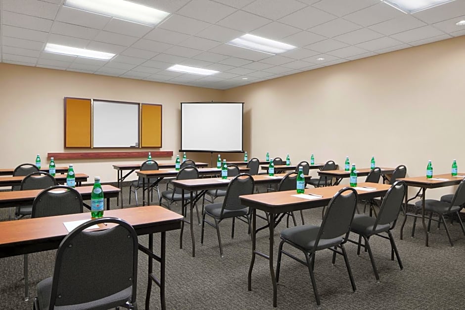 Hampton Inn & Suites Tulsa South Bixby