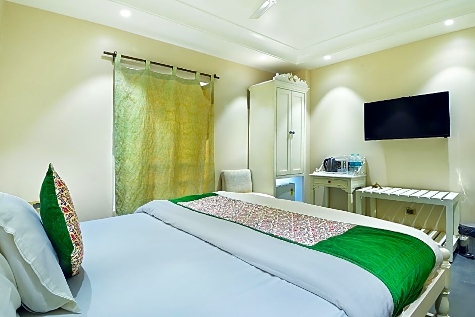 Hotel Pinky Villa - New Delhi Railway Station 