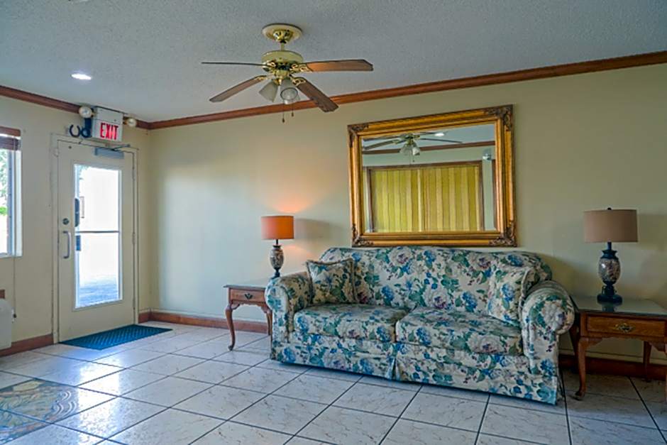 Economy Inn By OYO Ashburn