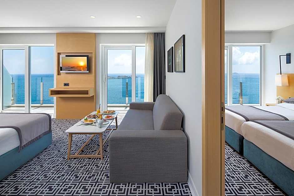 Royal Neptun Hotel