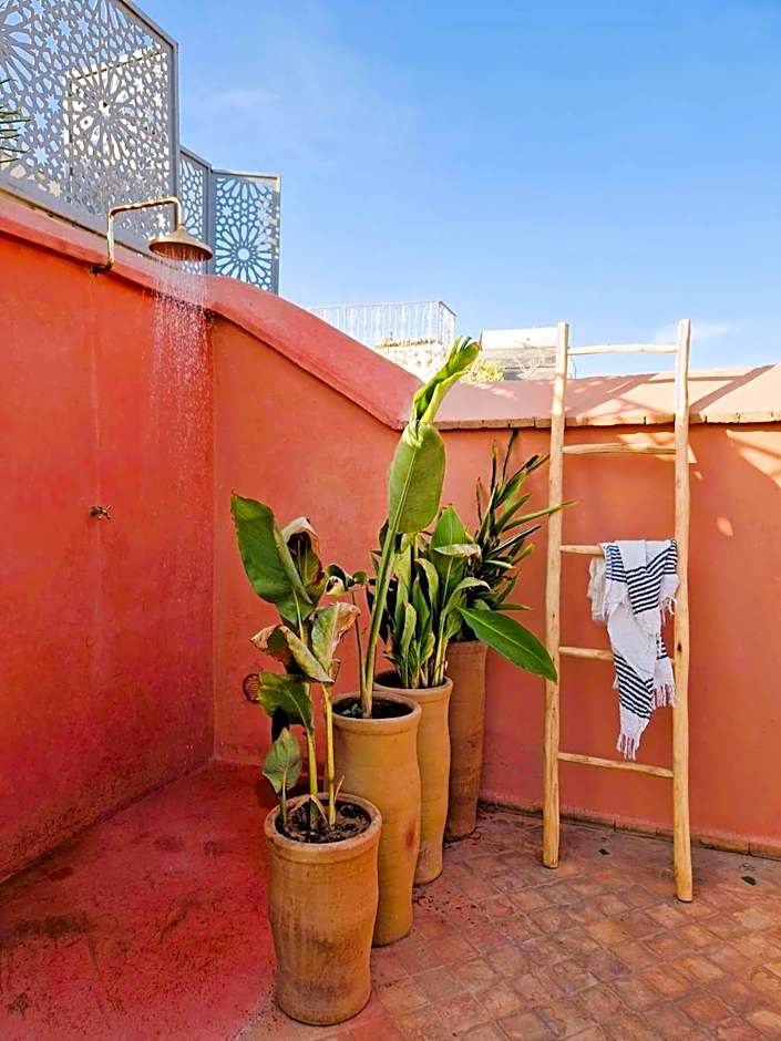 RIAD SAMAH