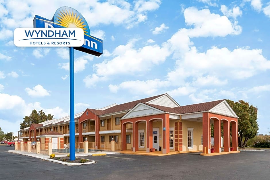 Days Inn by Wyndham Ottawa