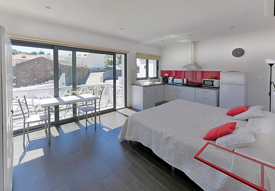 Faial Marina Apartments 1