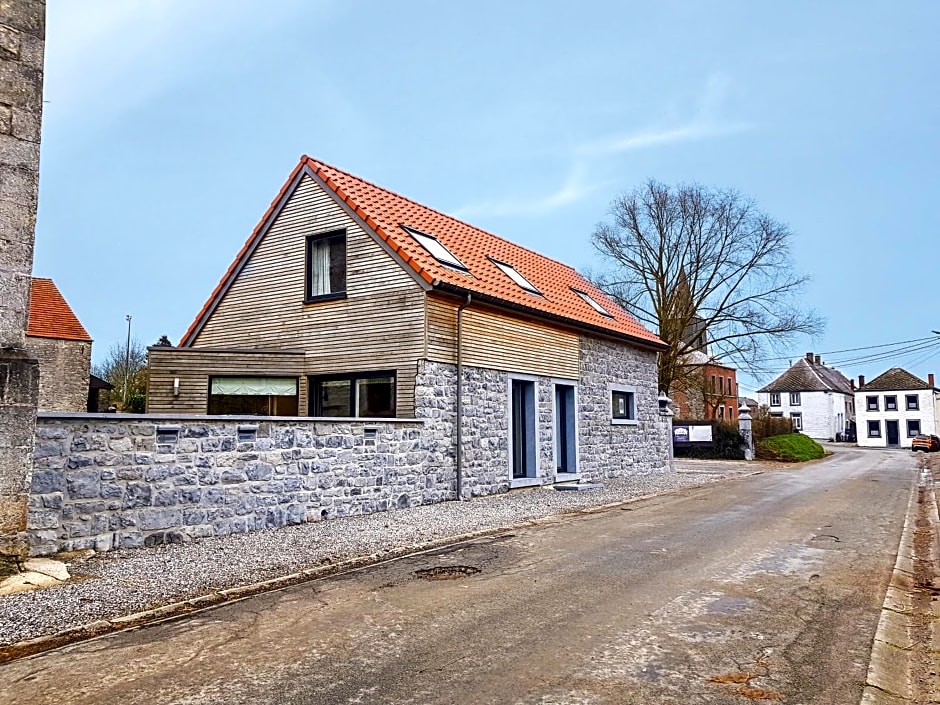 La petite maison dans la cour