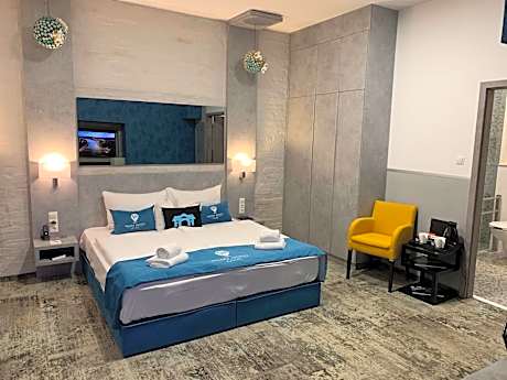 Standard Double Room without window