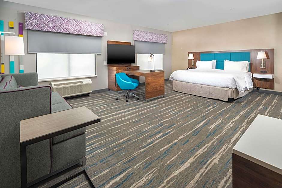 Photo 1 of 6 of 1 King Bed Suite