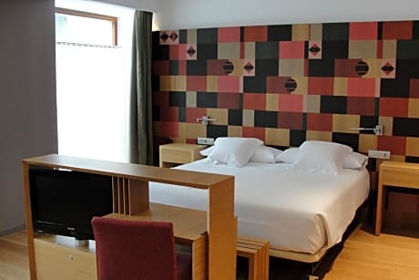 Two Connecting Double Rooms