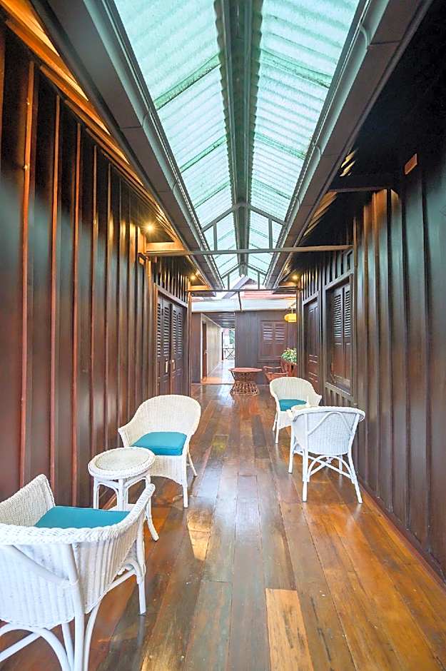 Villa Deux Rivieres Hotel