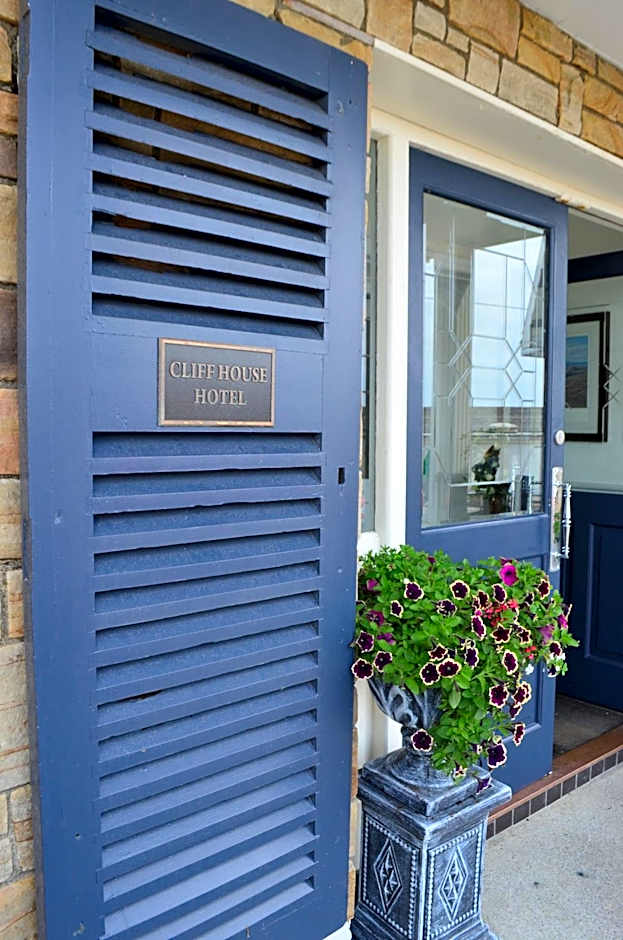 The Cliff House Hotel