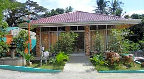 RedDoorz @ Classique Pan Oriental Hotel and Resort