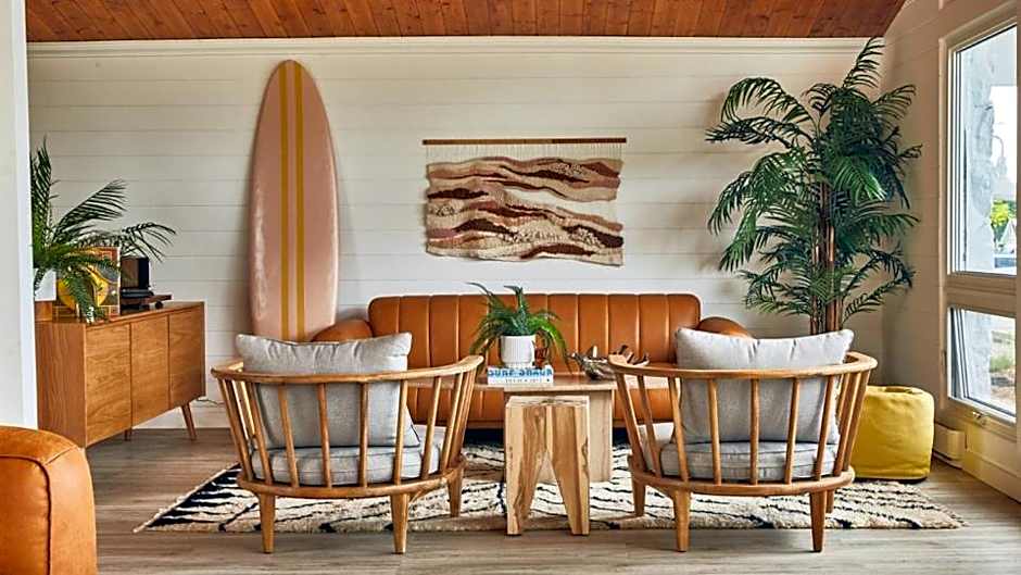 The June Motel, Sauble Beach