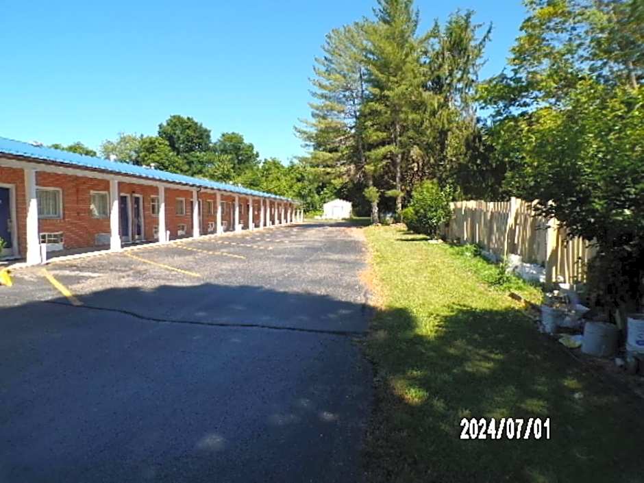 Relax Inn Lewisburg – Lewisburg, WV