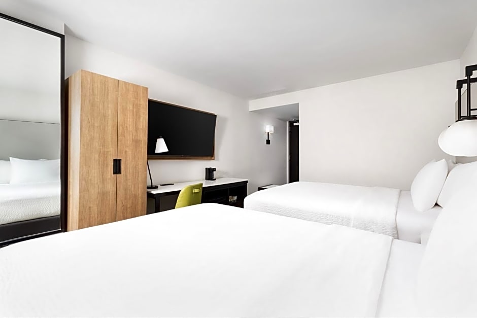 Fairfield Inn & Suites by Marriott New York Manhattan/Times Square South