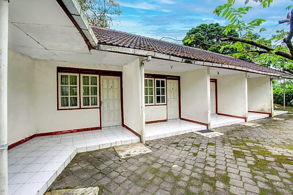 Hotel O Asta Guesthouse