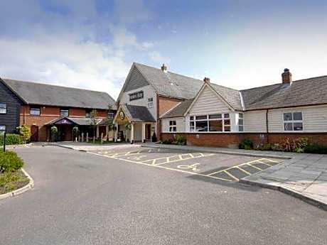 Premier Inn Poole Centre (Holes Bay) Hotel