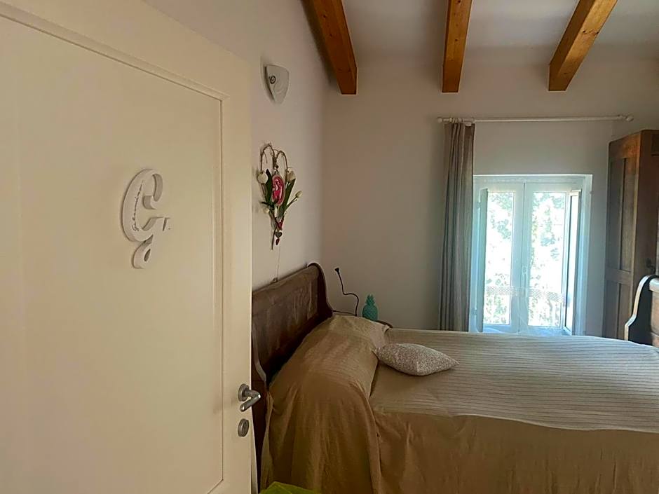 Finale Ligure Gorra Rooms Rosa di Mare vicino al mare lontano dal caos!