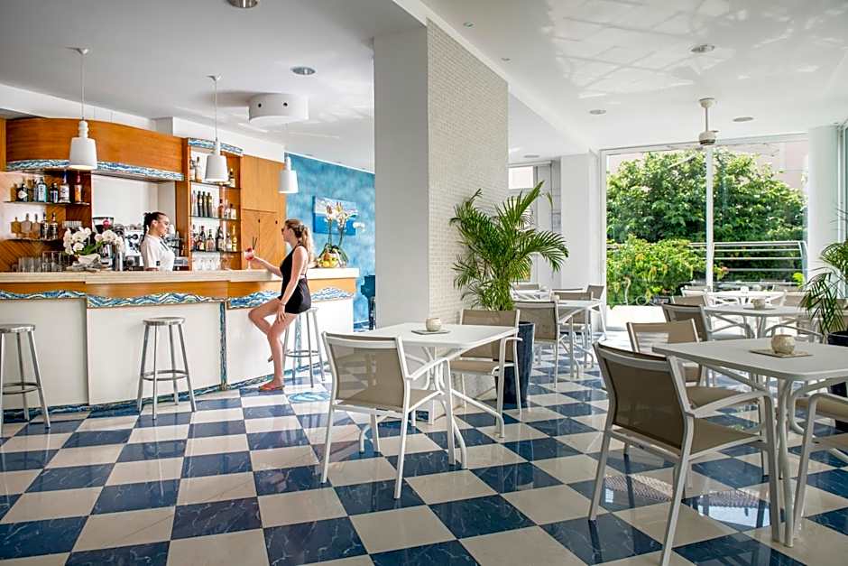 Luxor Beach Boutique Hotel Cattolica