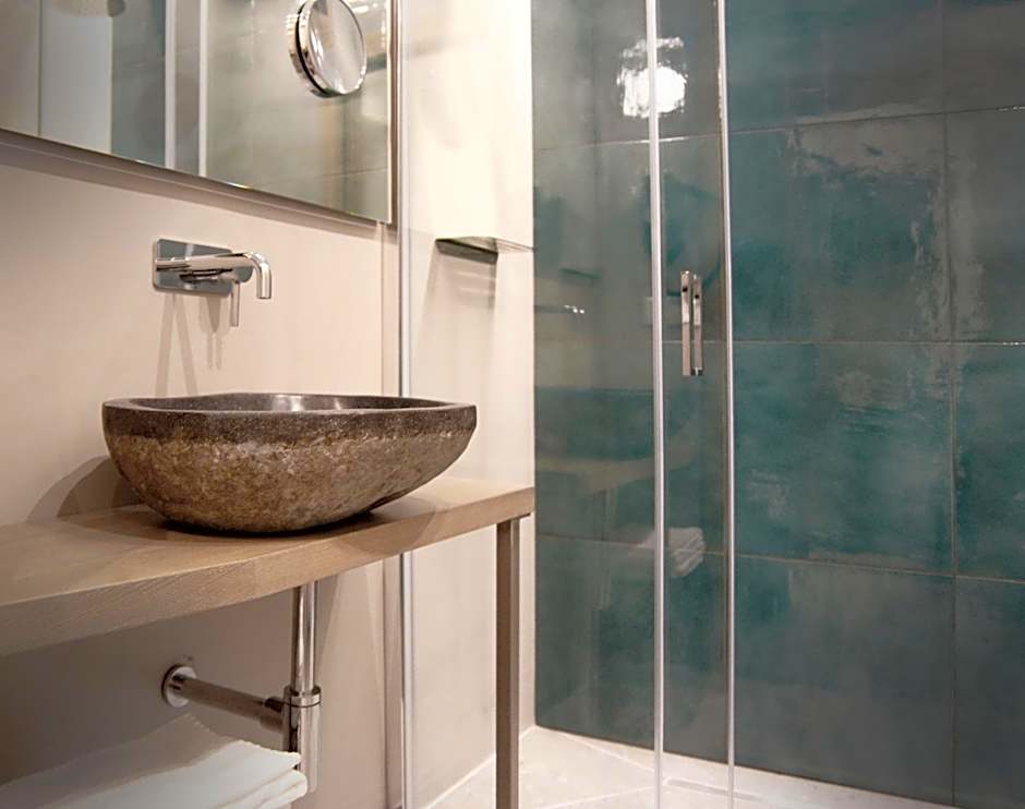 Colonna 24 Luxury Room in Portovenere near 5 Terre