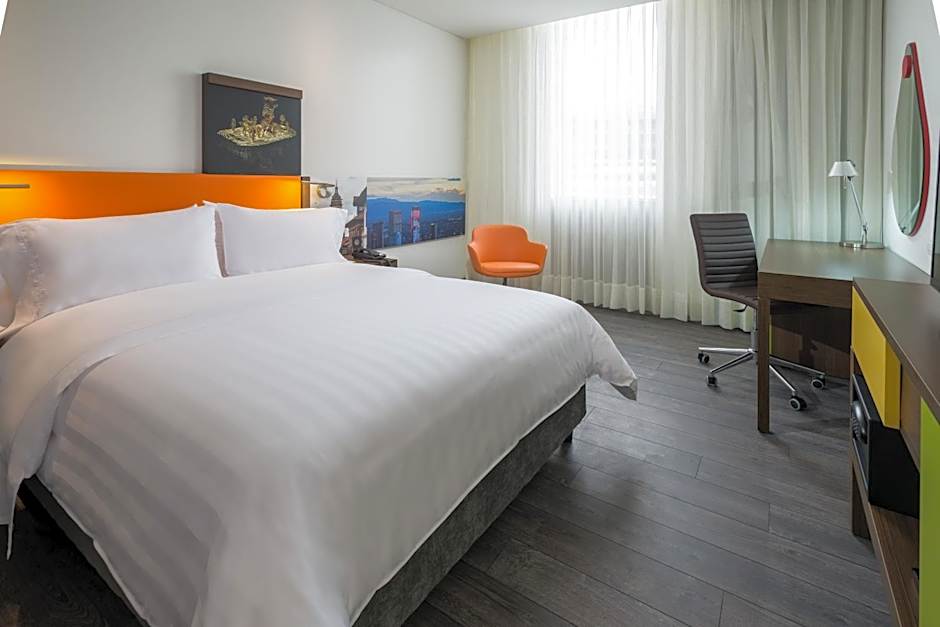 Hampton Inn By Hilton Bogota Usaquen