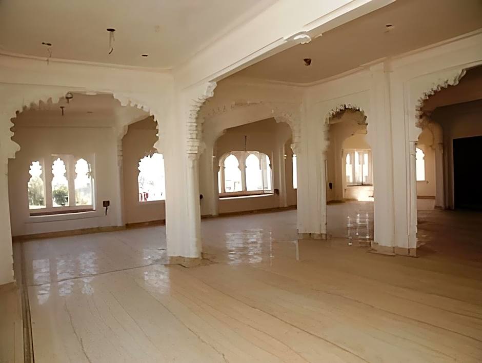 Hotel Moti Mahal Muroli