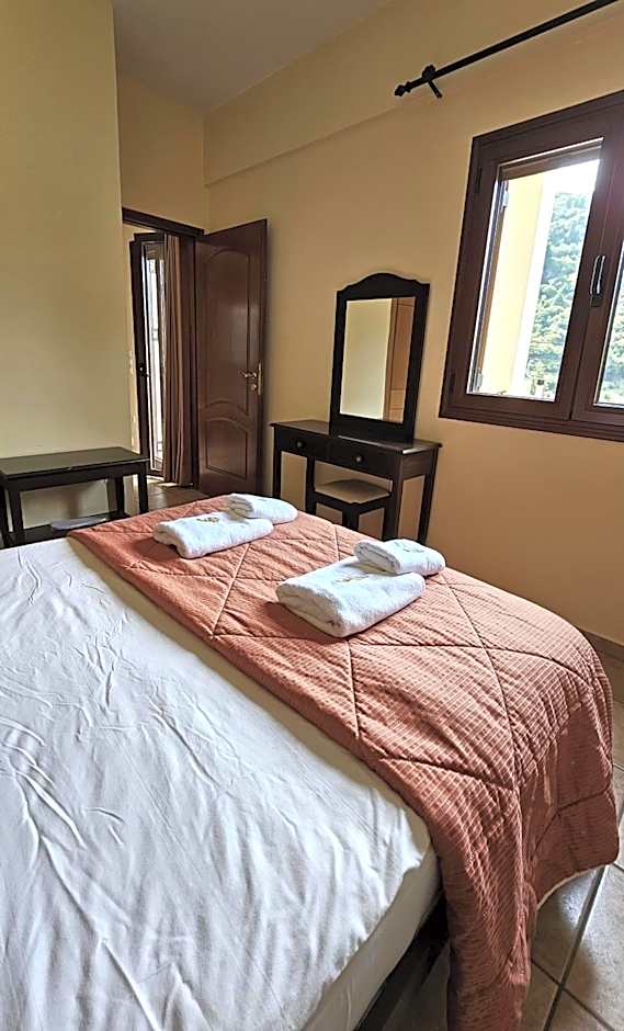 Lithos Villas Kalavryta