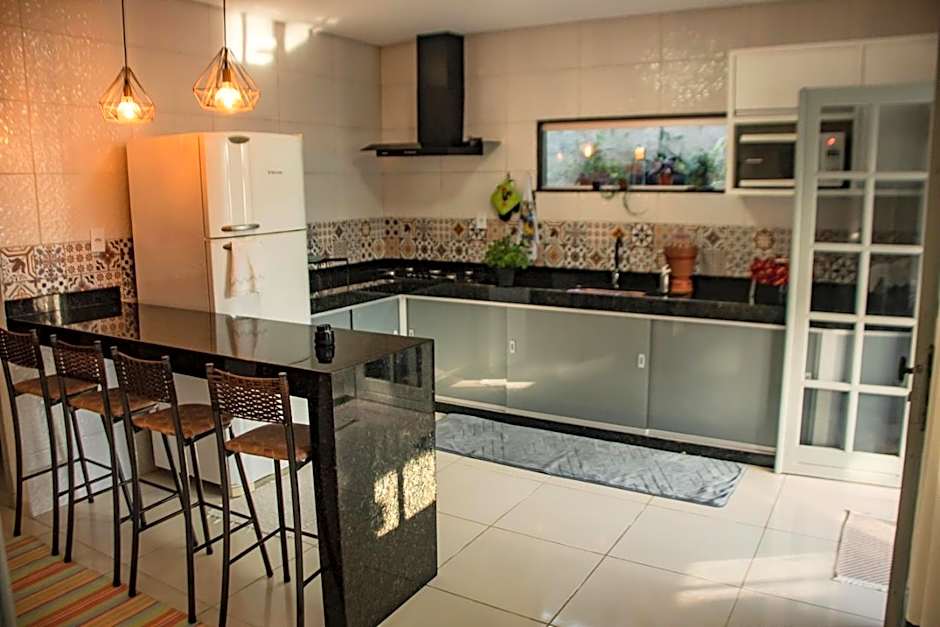 Casa c otima localizacao em Teixeira de Freitas-BA