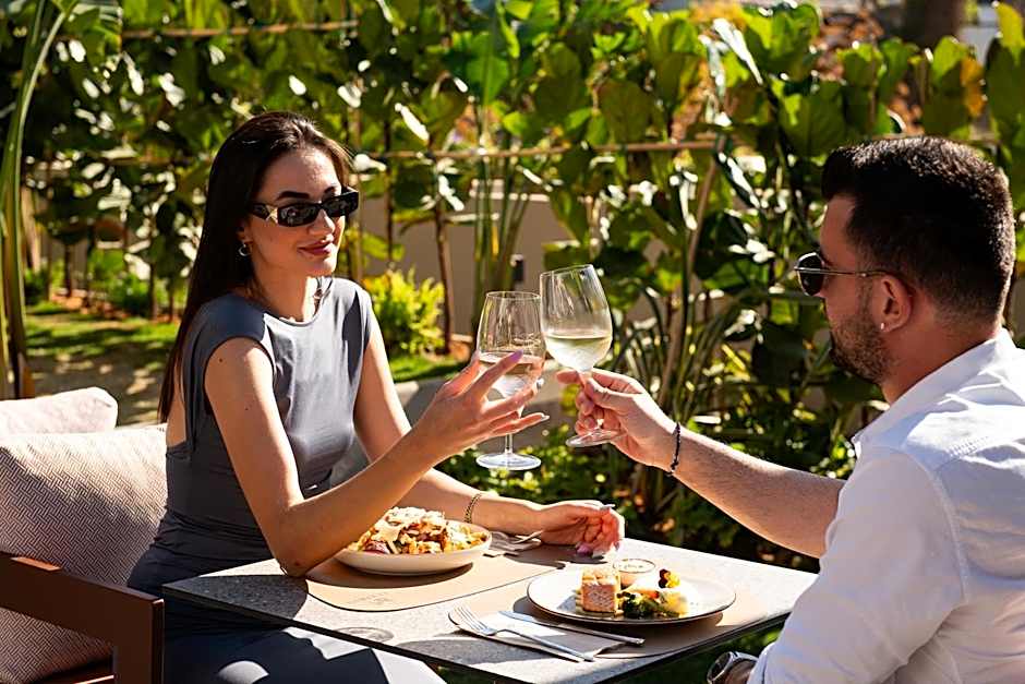 Cosmeen Lifestyle Boutique Stay