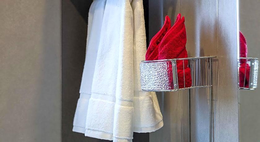 LOUMAGE S SUITES AND SPA