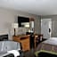 Super 8 by Wyndham Chiswell/Max Meadows Area