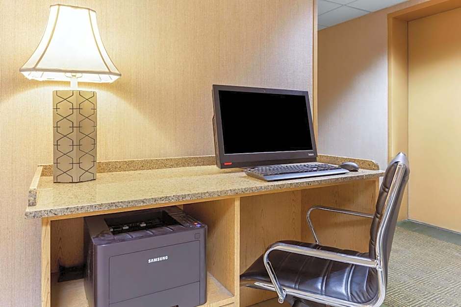 La Quinta Inn by Wyndham Chicago Willowbrook – Willowbrook, IL