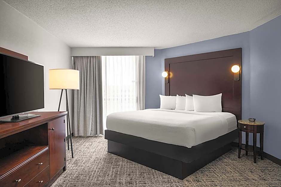 Embassy Suites Birmingham