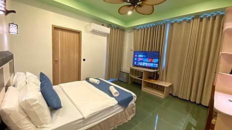 Deluxe Double Room with Balcony