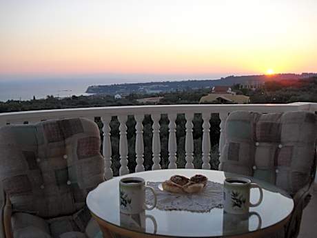 Standard Triple Studio