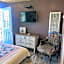 Sugarloaf Mountain Motel