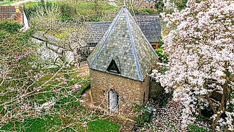 Luxury fairytale cottage perfect for couples