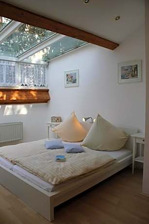 Apartment - Split Level