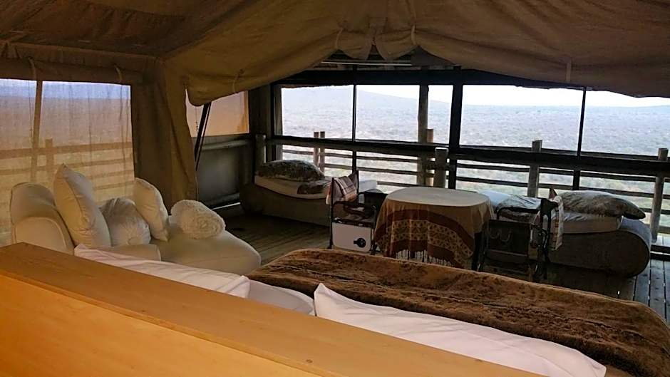 Thulani Game Lodge And Eco Estate