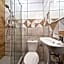 Hostel Helvetia - Private Rooms in City Center