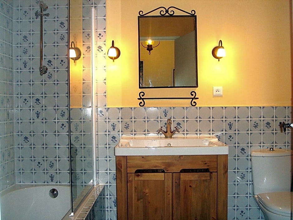 Family Apartment, 2-6 People, In Provenve