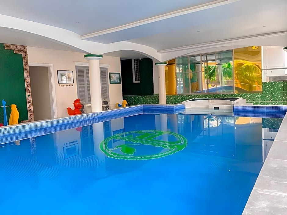 Thanh Lich Hue Hotel