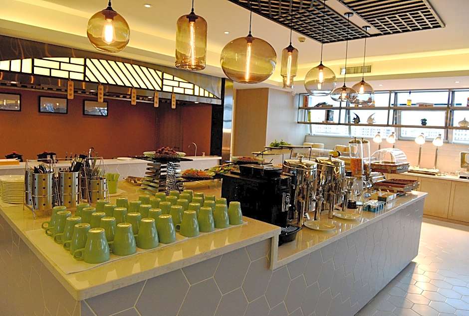 Atour Hotel Yulin Yuyang West Road Railway Station