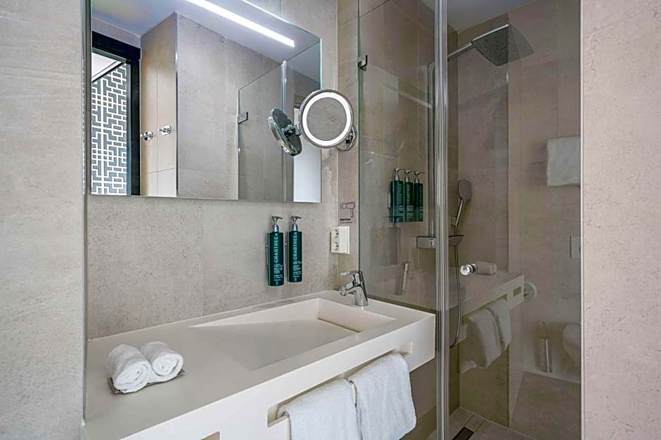 DoubleTree By Hilton Hotel Amsterdam - Ndsm Wharf